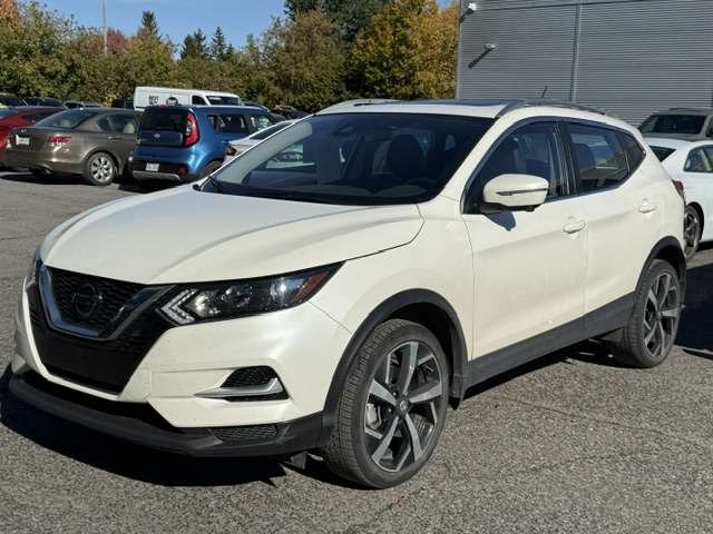 2021 Nissan Qashqai SL AWD, MAGS, CUIR, TOIT OUVRANT, SIEGES ET VOLANT CHAUFFANTS White