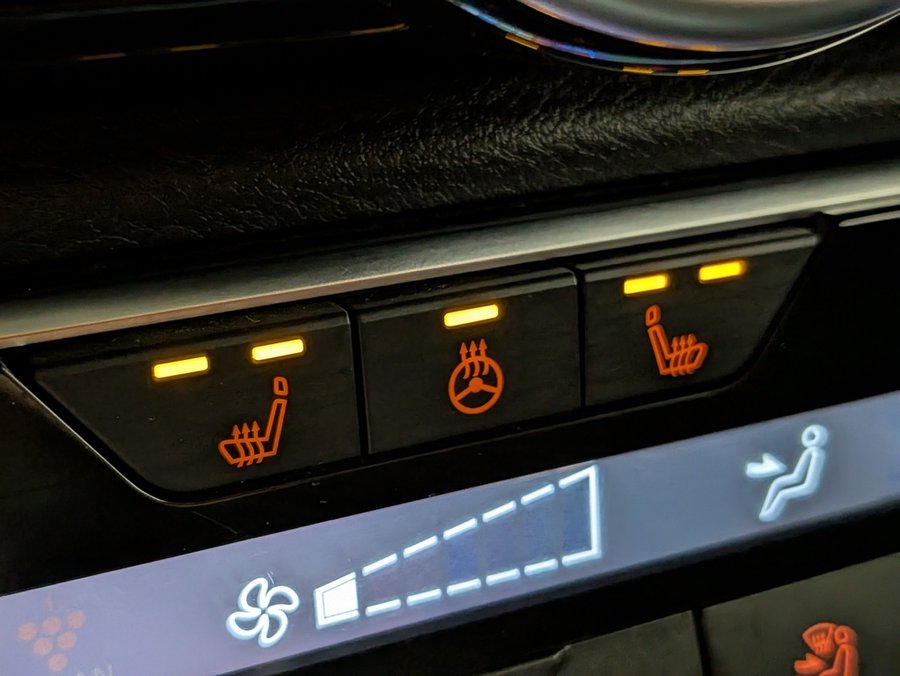 Nissan Sentra SR Manual 2024 Bleu