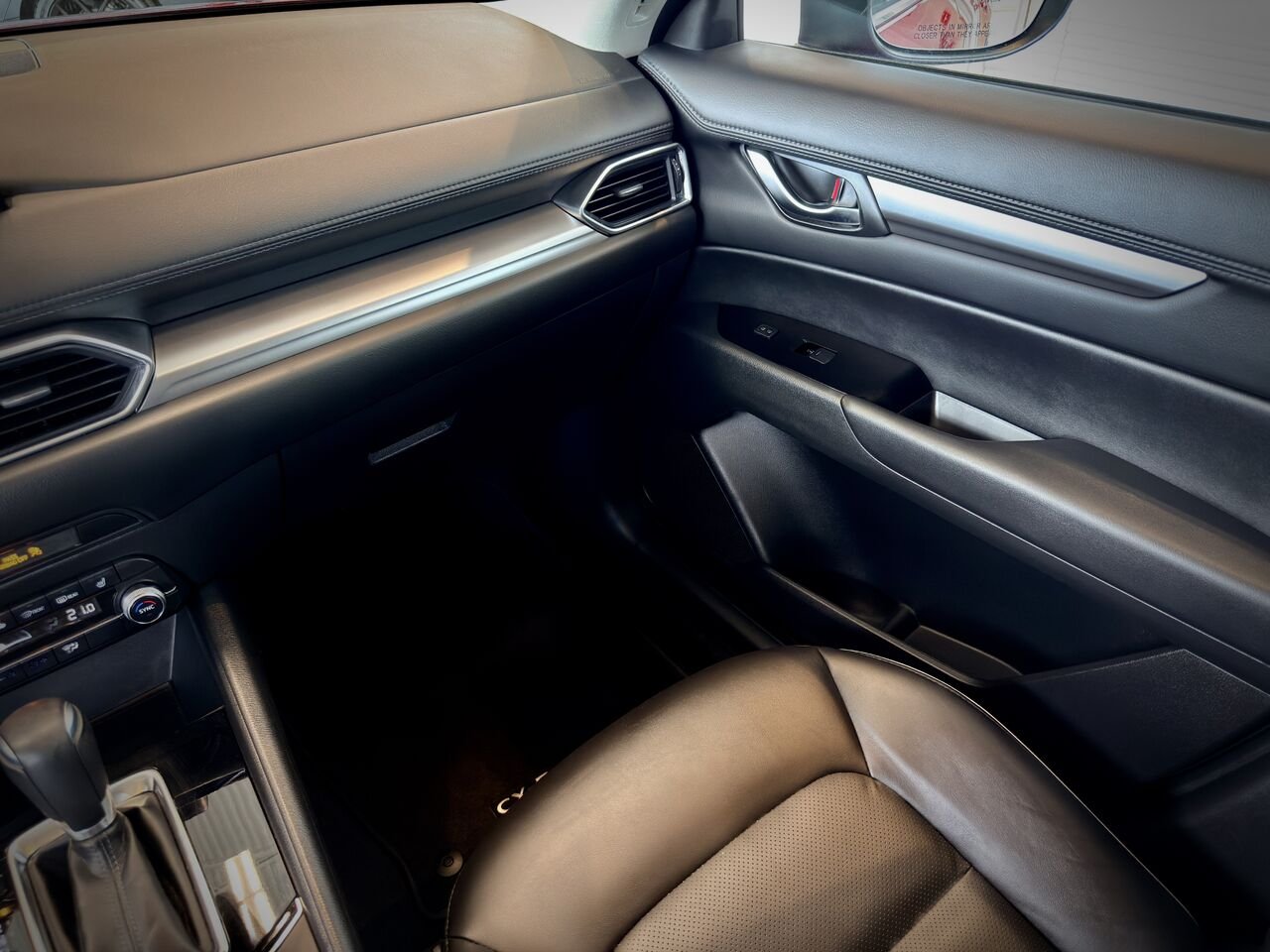2024 Mazda CX-5 Red Notre-Dame-des-Prairies - photo #20