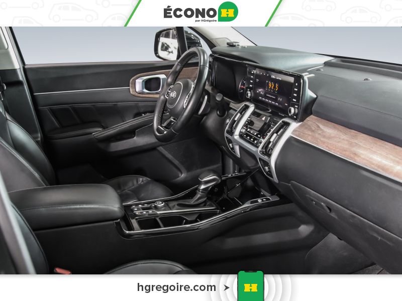 2021 Kia Sorento Grey Laval - photo #26