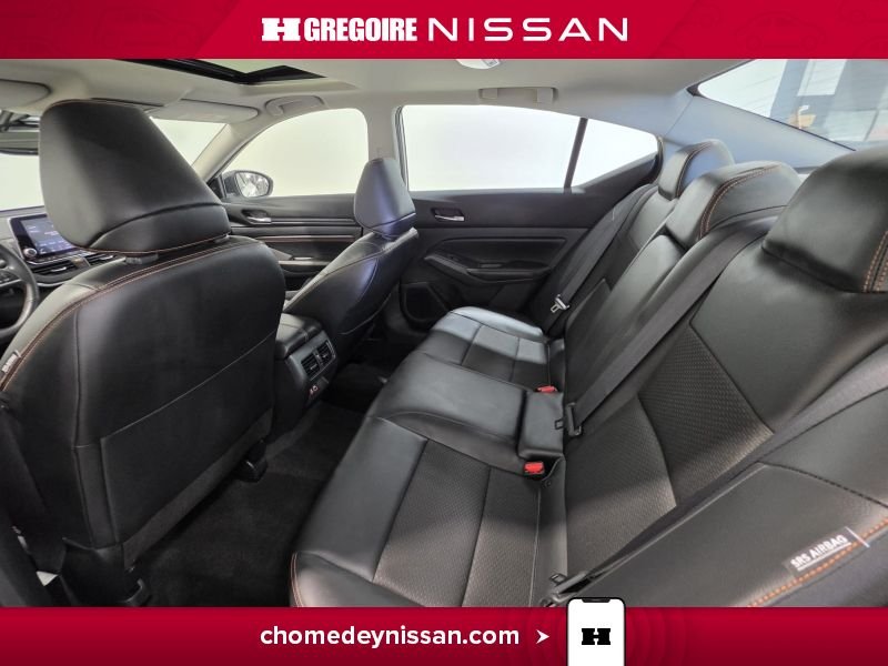 2022 Nissan Altima Black Blainville - photo #26