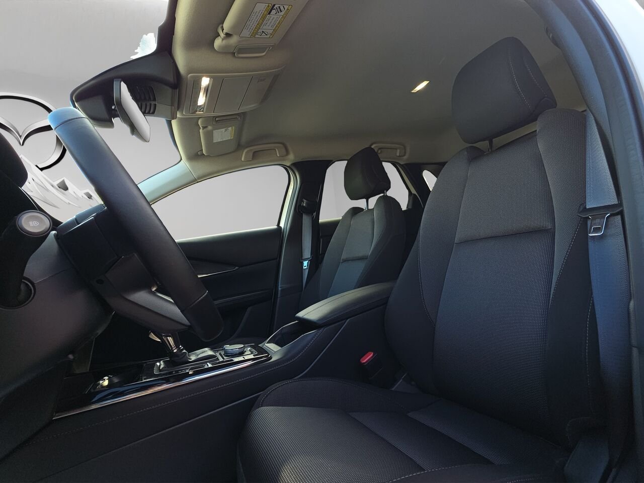 2025 Mazda CX-30 Gs, awd, sièges, volant et rétroviseurs chauffants White Val-David - photo #12