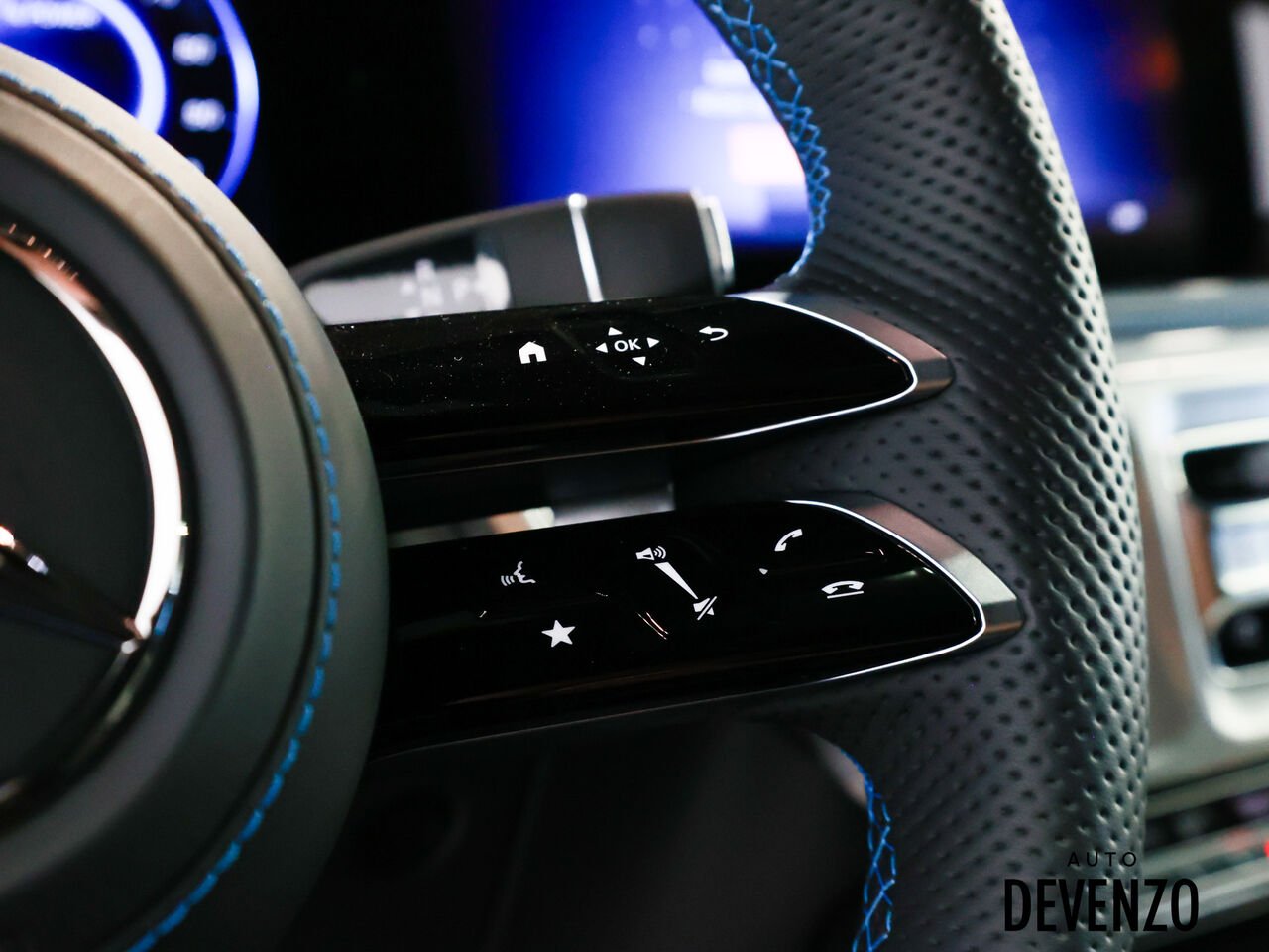 2025 Mercedes-Benz Classe-G Blue Saint-Eustache - photo #21