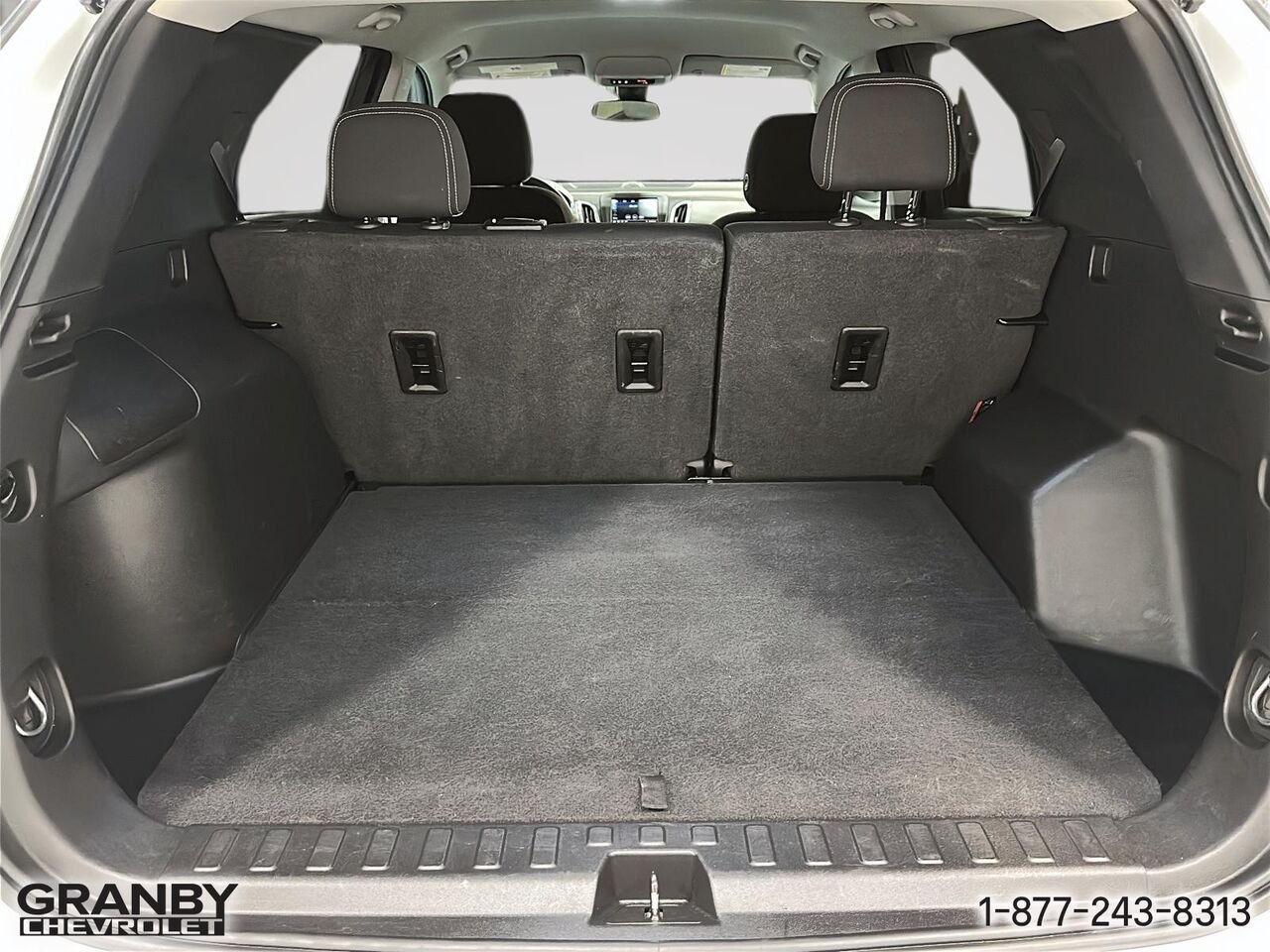 Chevrolet Equinox LS awd | 26-0912A 2021 Blanc Granby - photo #8