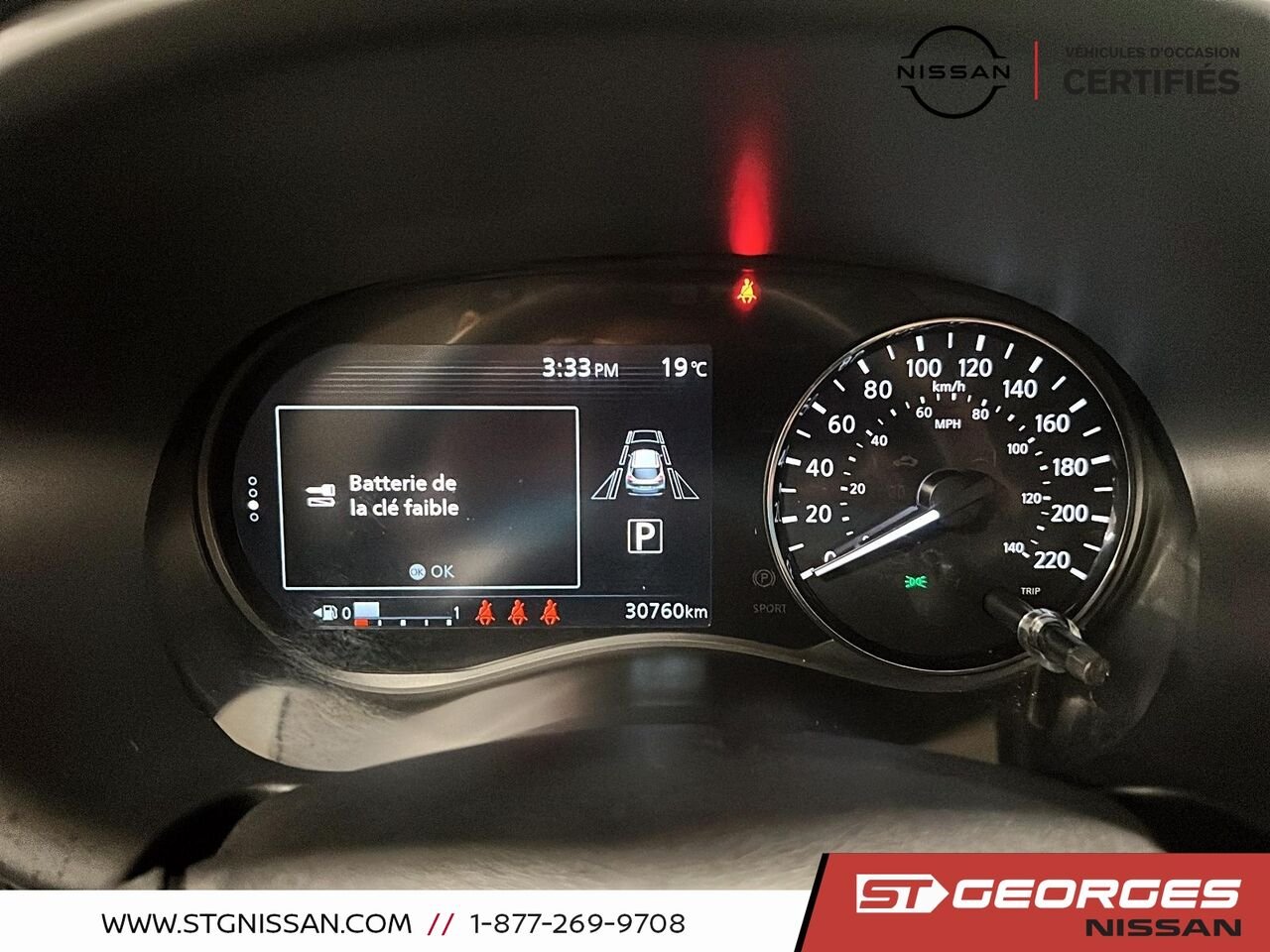 Nissan Kicks 2023 Gris Saint-Georges - photo #12
