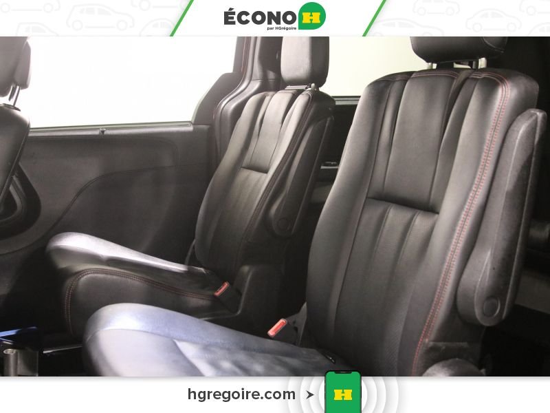 2020 Dodge GR Caravan Red Laval - photo #22