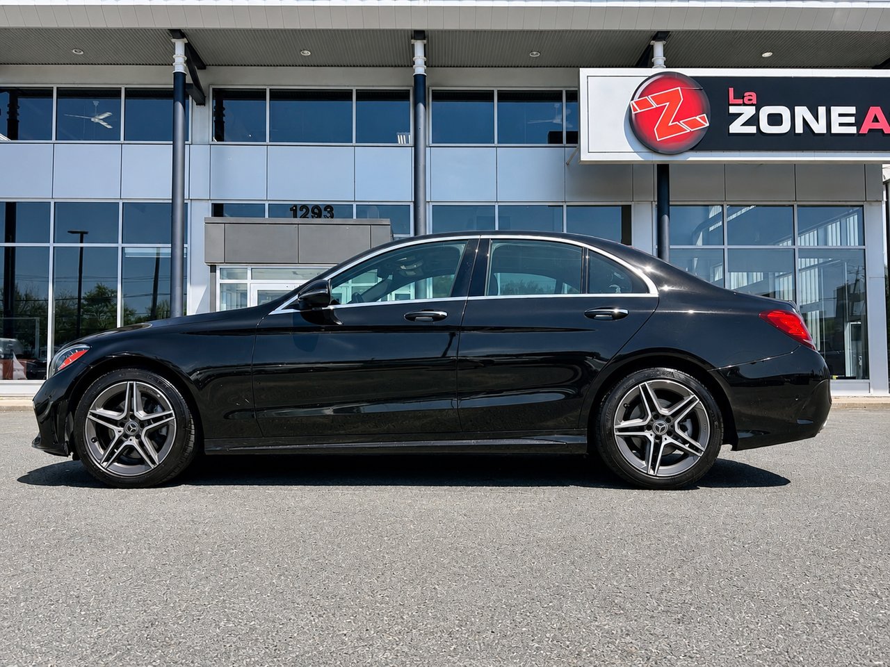 2021 Mercedes-Benz C300 Sport Pack + Night Pack Black Granby - photo #2