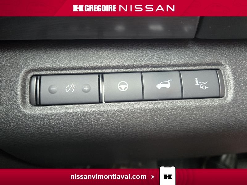 2024 Nissan Pathfinder White Laval - photo #18