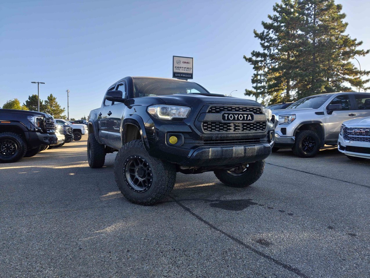 2017 Toyota Tacoma 4WD Double Cab V6 Man TRD Sport Black Sherwood Park - photo #1