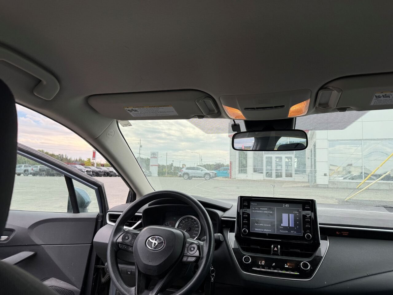 2020 Toyota Corolla LE CVT Blue Val-d'Or - photo #2