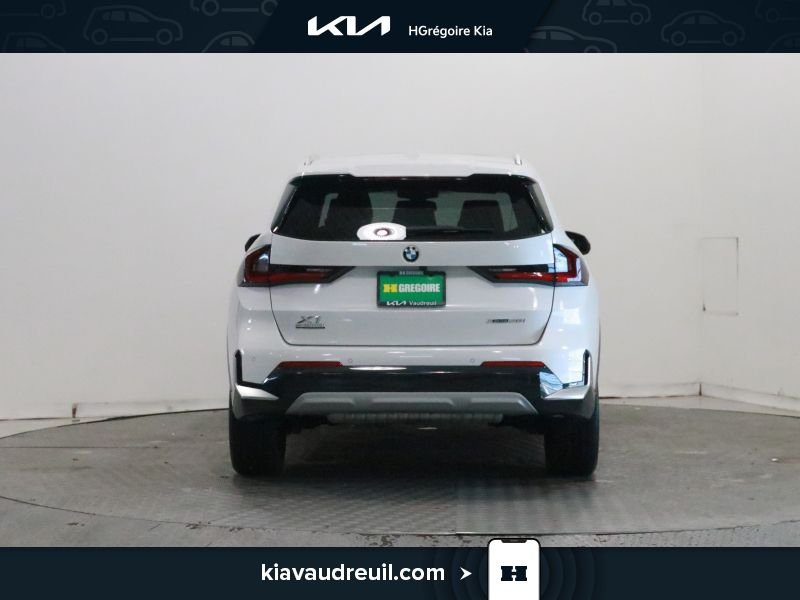 2023 BMW X1 White Laval - photo #5