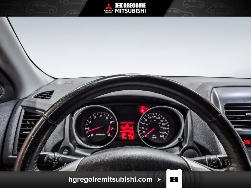 2013 Mitsubishi RVR Grey Blainville - photo #20