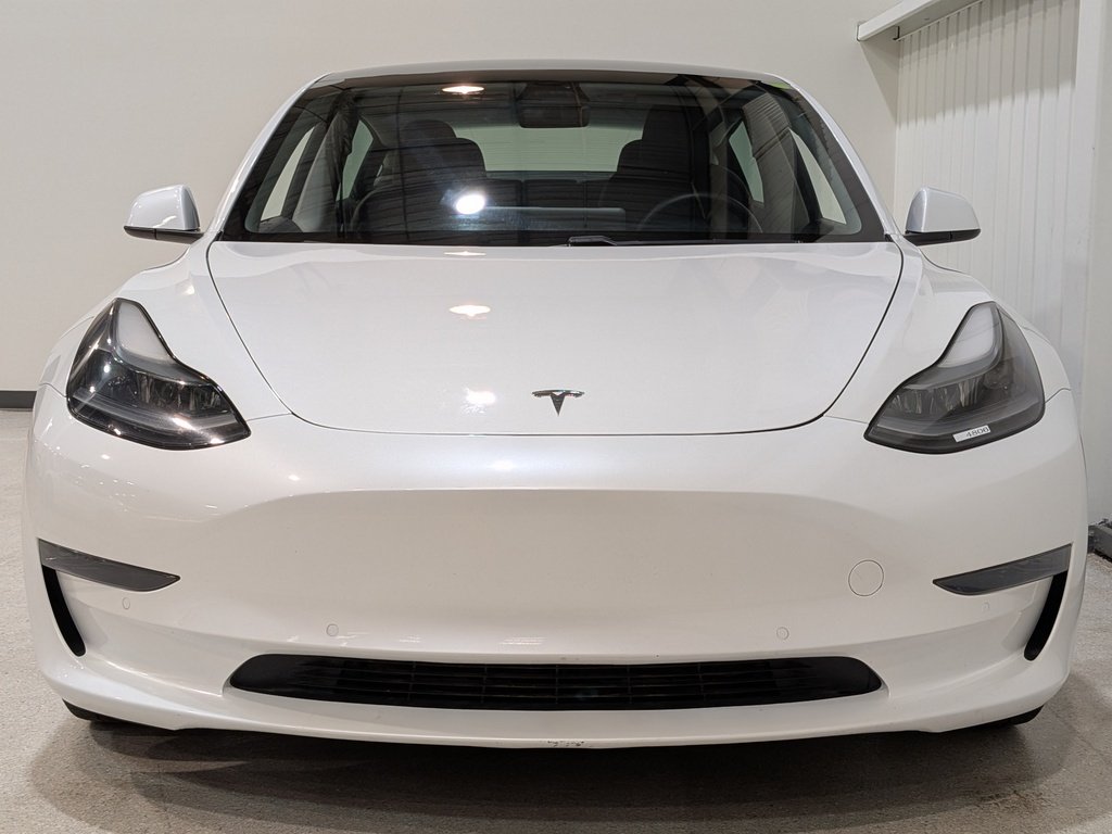 2021 Tesla Model 3 Standard Range RWD *Ltd Avail* Red Val-David - photo #2