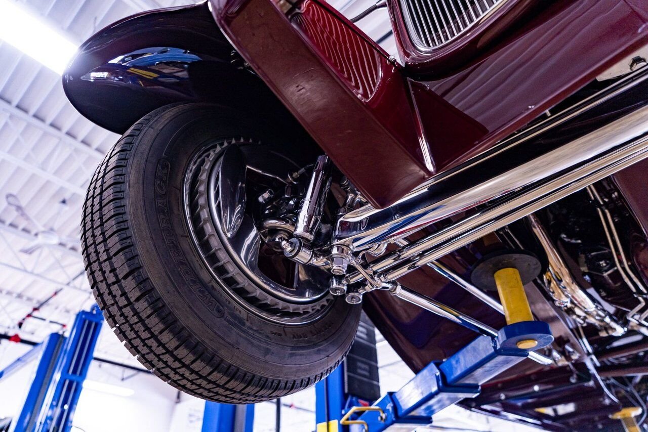 Ford Highboy Lobeck creation spectacular presentation **PRICE IN USD** 1932 Rouge Montréal - photo #82