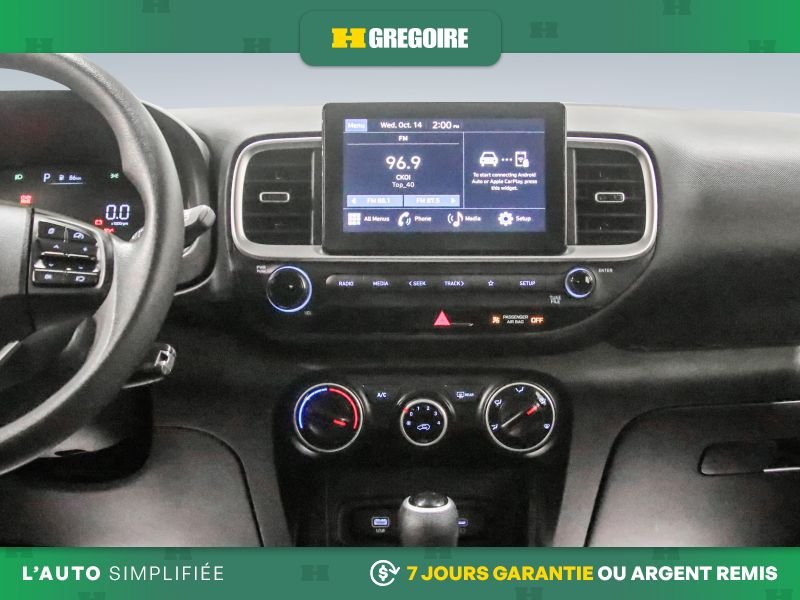 2024 Hyundai Venue Grey Laval - photo #21