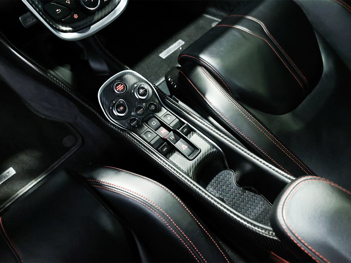 2018 McLaren 570GT Black Saint-Eustache - photo #18