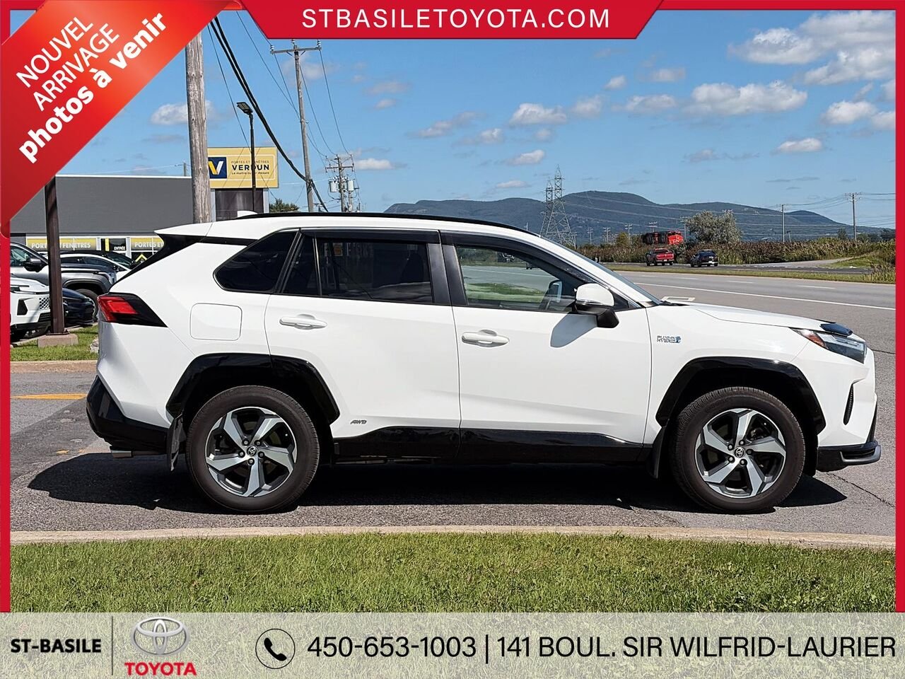 TOYOTA RAV4 PRIME 2023 Blanc Saint-Basile-le-Grand - photo #3