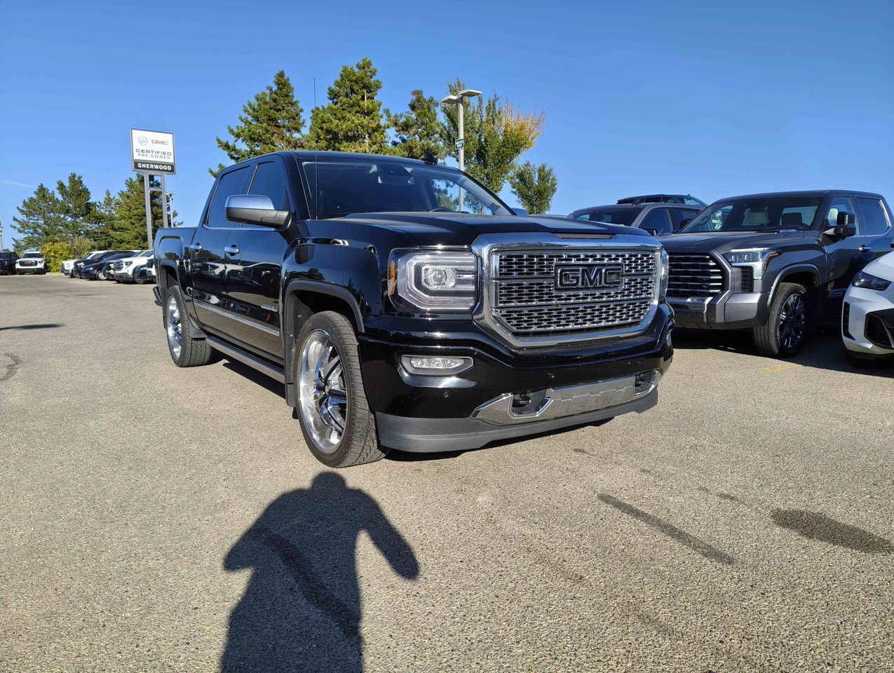 2017 GMC Sierra 1500 4WD Crew Cab 143.5 Denali Black Sherwood Park - photo #2