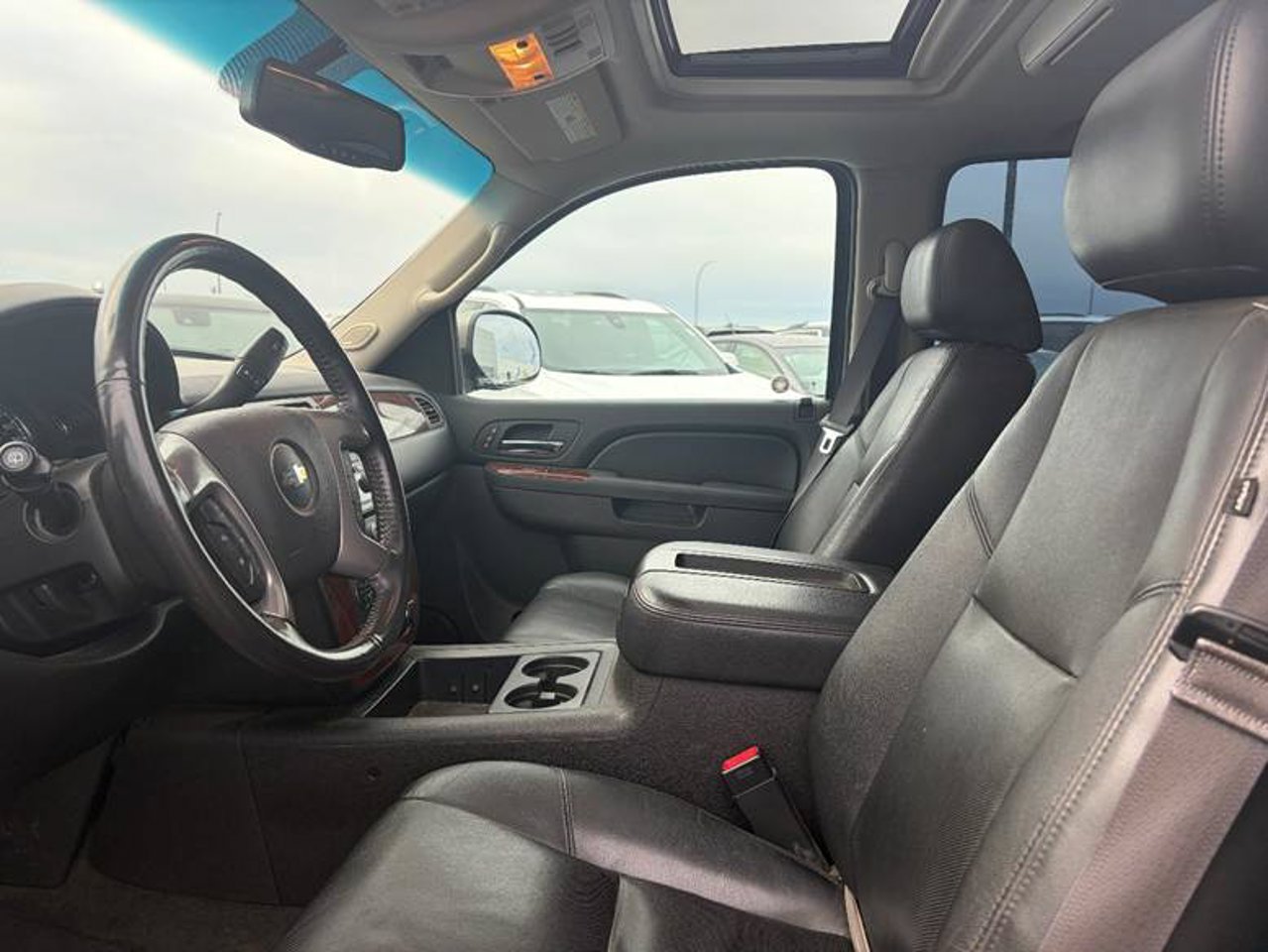 2013 Chevrolet Suburban 4WD 4dr 1500 LT w/1SD Brown Sherwood Park - photo #5