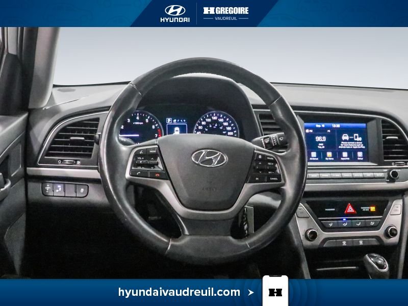 Hyundai Elantra 2018 Argent Saint-Eustache - photo #19