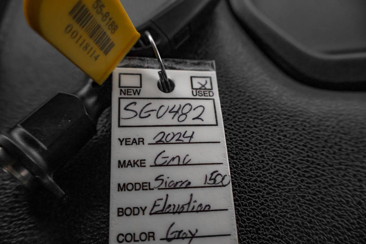 2024 GMC Sierra 1500 4WD Crew Cab 157 Elevation Grey Sherwood Park - photo #31