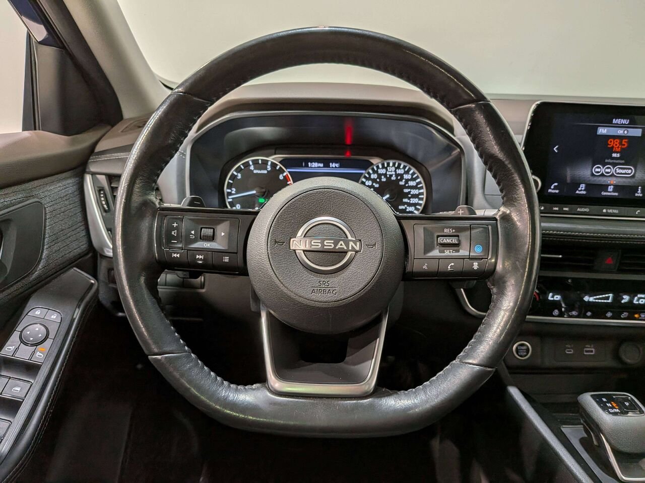 2023 Nissan Rogue AWD SV Moonroof Blue Val-David - photo #12