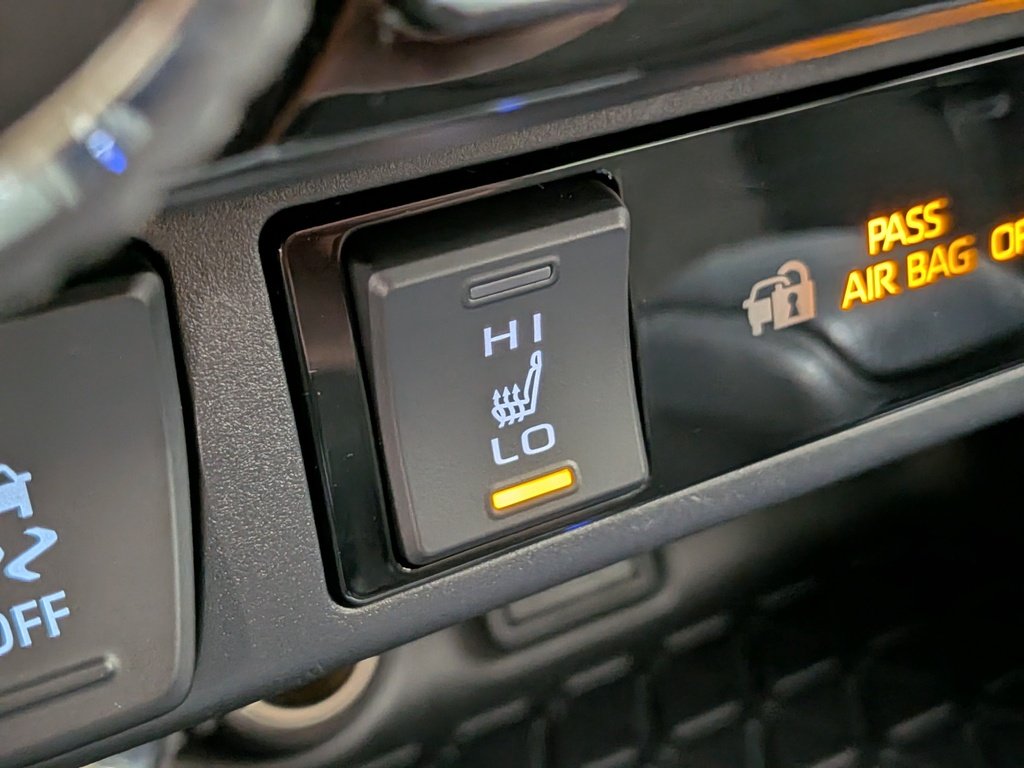 Toyota RAV4 XLE AWD 2024 Gris Val-David - photo #2