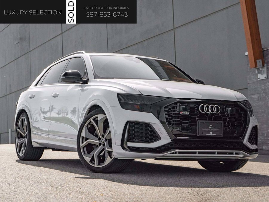 2021 Audi RS Q8 White