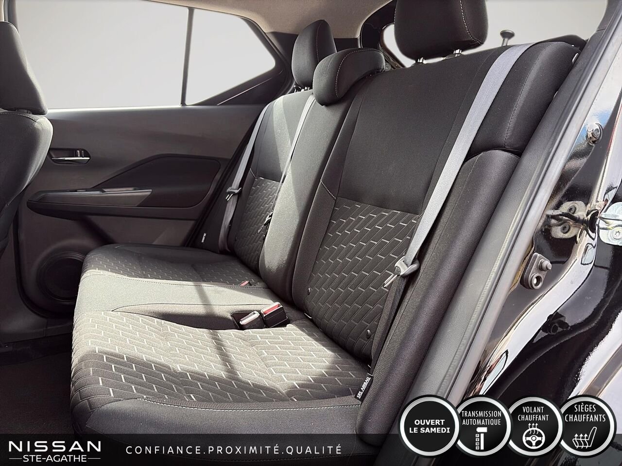 Nissan Kicks SV TA | BAS KILOMÉTRAGE | UN SEUL PROPRIÉTAIRE | APPLE CARPLAY | BOÎTE AUTOMATIQUE 2024 Noir Saint-Jérôme - photo #8