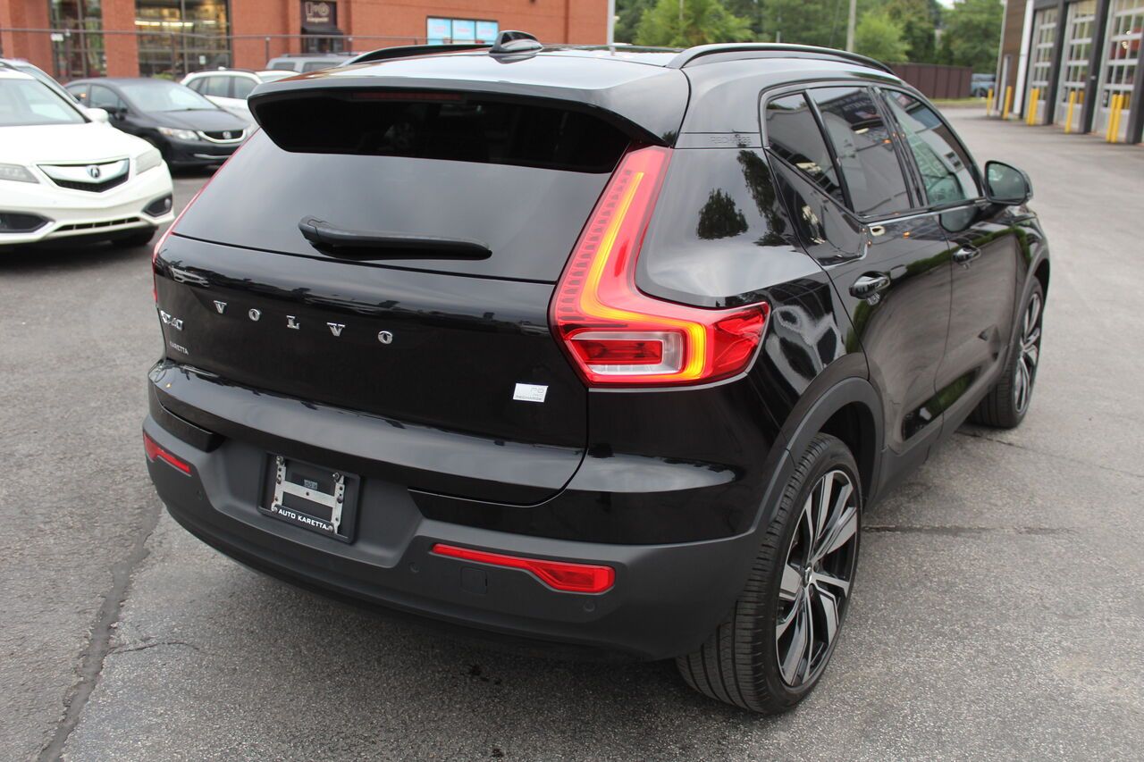 2021 Volvo XC40