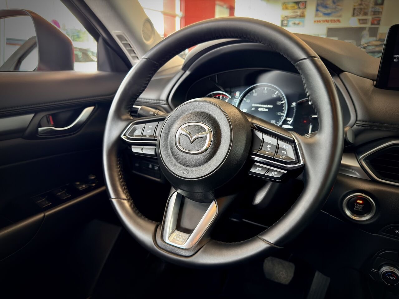 2024 Mazda CX-5 Red Notre-Dame-des-Prairies - photo #21