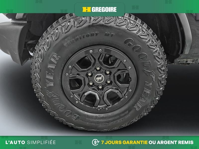 2022 Ford Bronco Black Laval - photo #25
