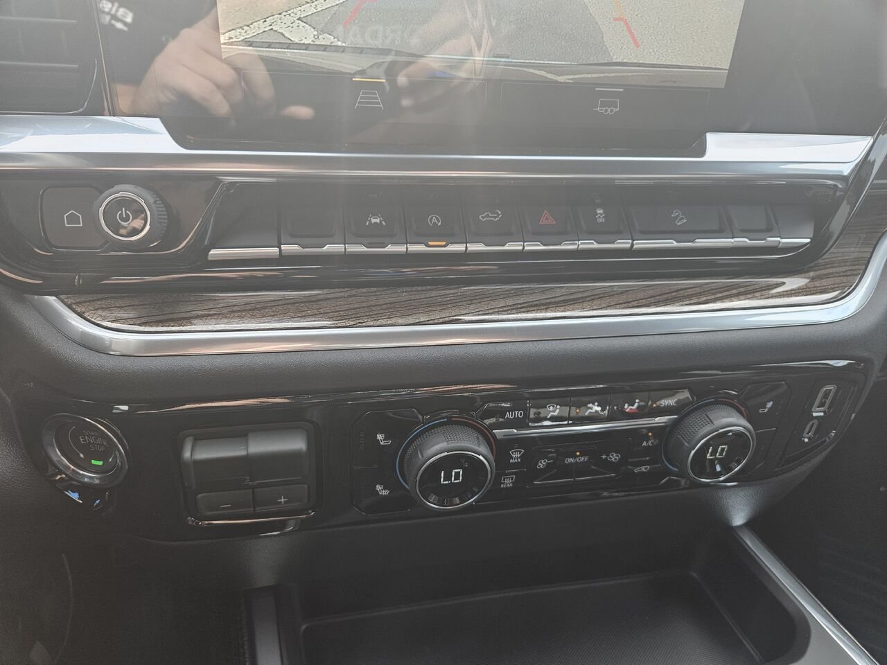 2026 Chevrolet Silverado 1500 LT cabine multiplace 4RM 147 po Black Thetford Mines - photo #10
