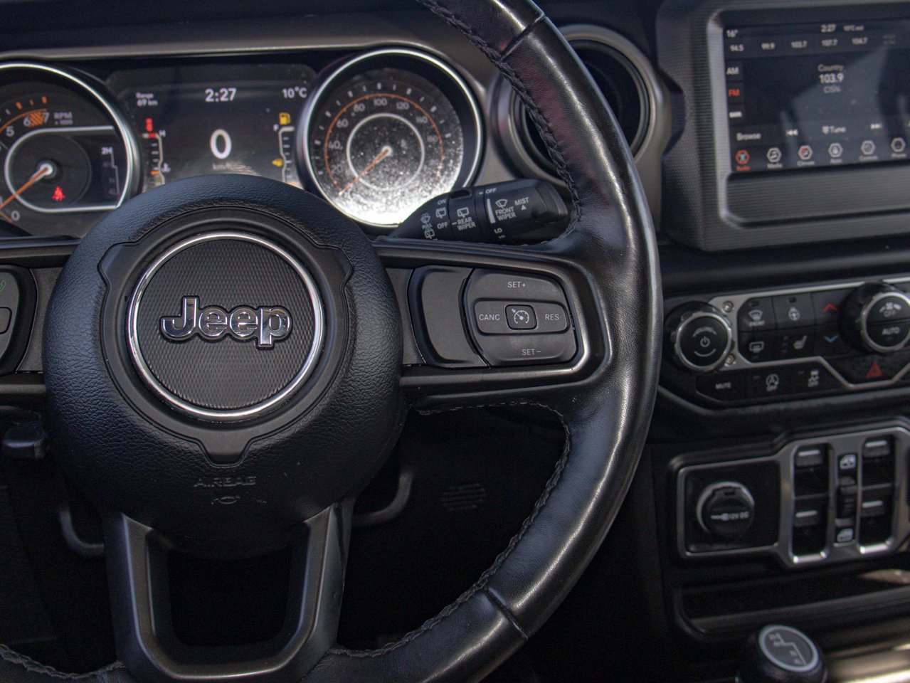 2023 Jeep Wrangler Willys 4 Door 4x4 Black Sherwood Park - photo #23