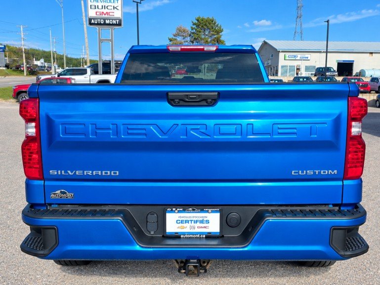 2023 Chevrolet Silverado 1500 Custom 4X4 Blue Mont-Laurier - photo #6
