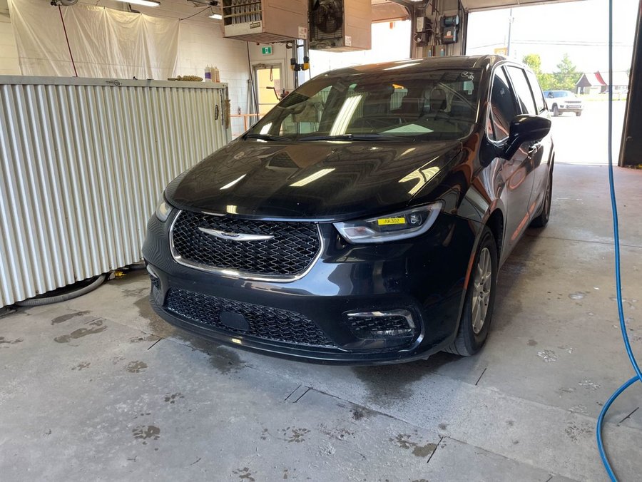 2025 Chrysler Pacifica SELECT *SIÈGES CHAUF* HAYON ELECT CARPLAY REG ADAP Black