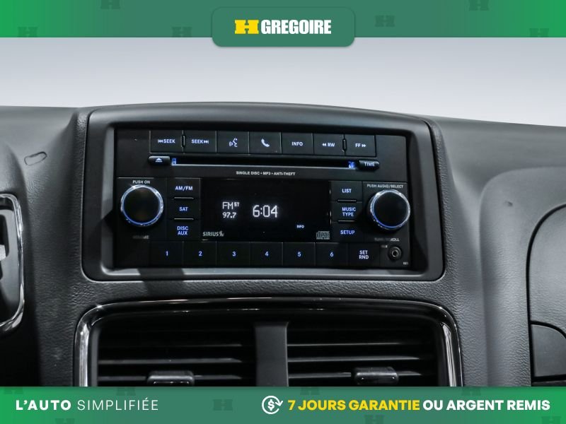 2019 Dodge GR Caravan Red Saint-Eustache - photo #19