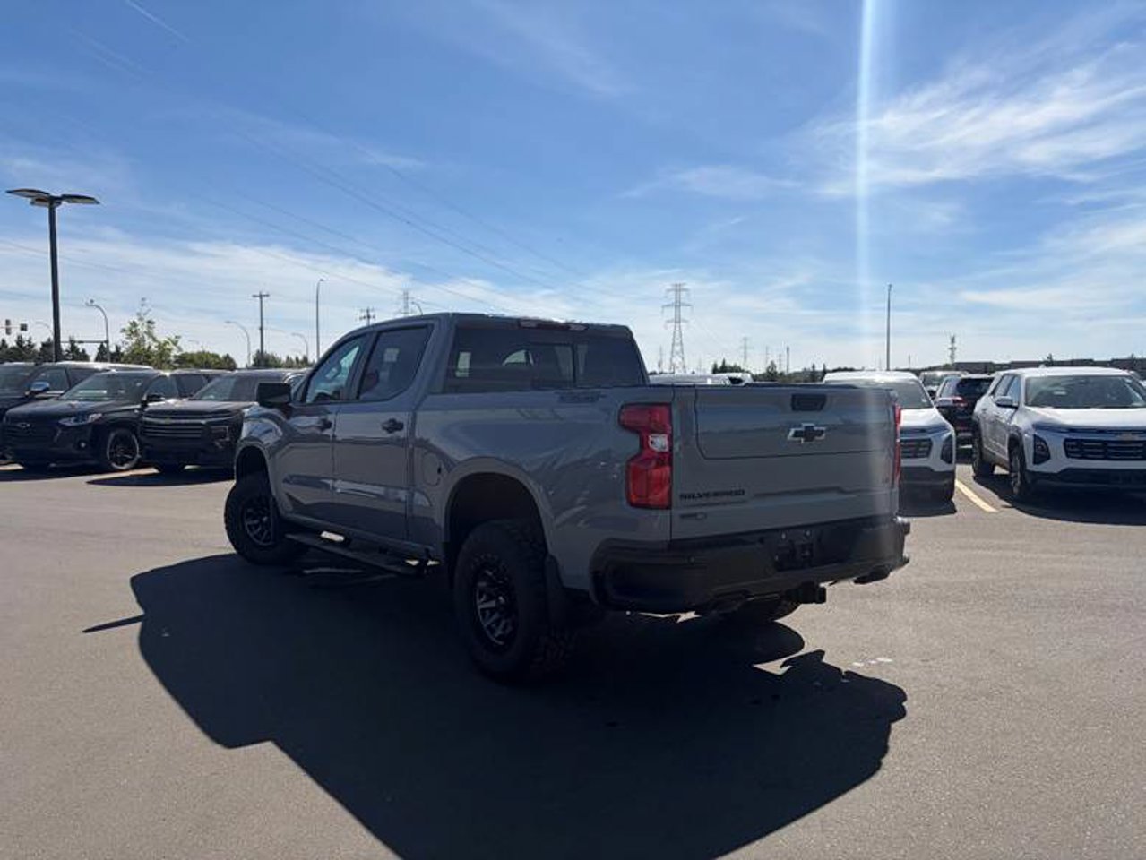 2024 Chevrolet Silverado 1500 4WD Crew Cab 147 LT Trail Boss Grey Sherwood Park - photo #3