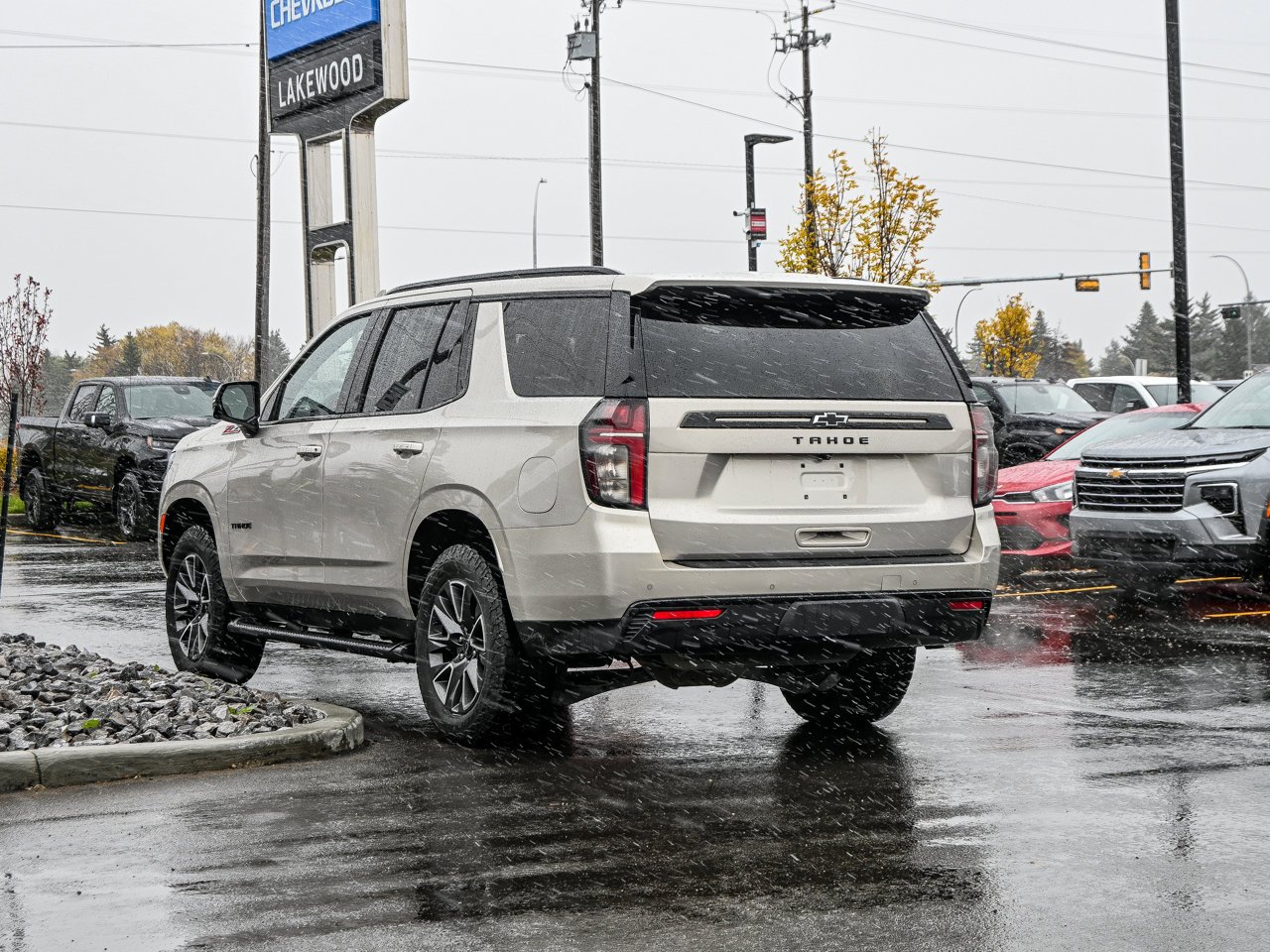 2024 Chevrolet Tahoe 4WD 4dr Z71 Empire Beige Metallic Sherwood Park - photo #10