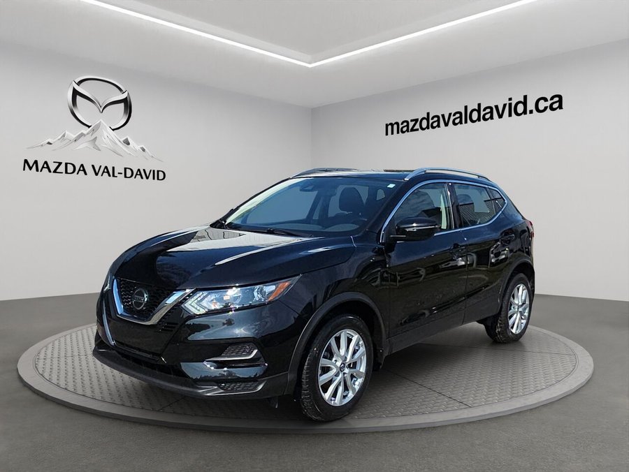 Nissan Qashqai SV TI CVT, Sièges chauffants avant, Toit ouvrant, Volant chauffant 2023 Noir