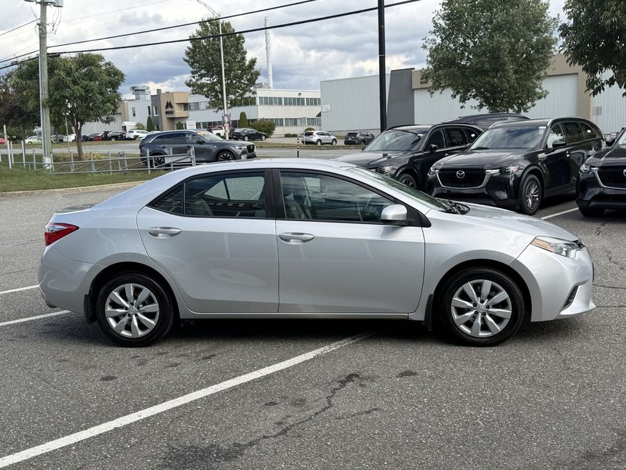 2014 Toyota Corolla LE berline 4 portes CVT Silver