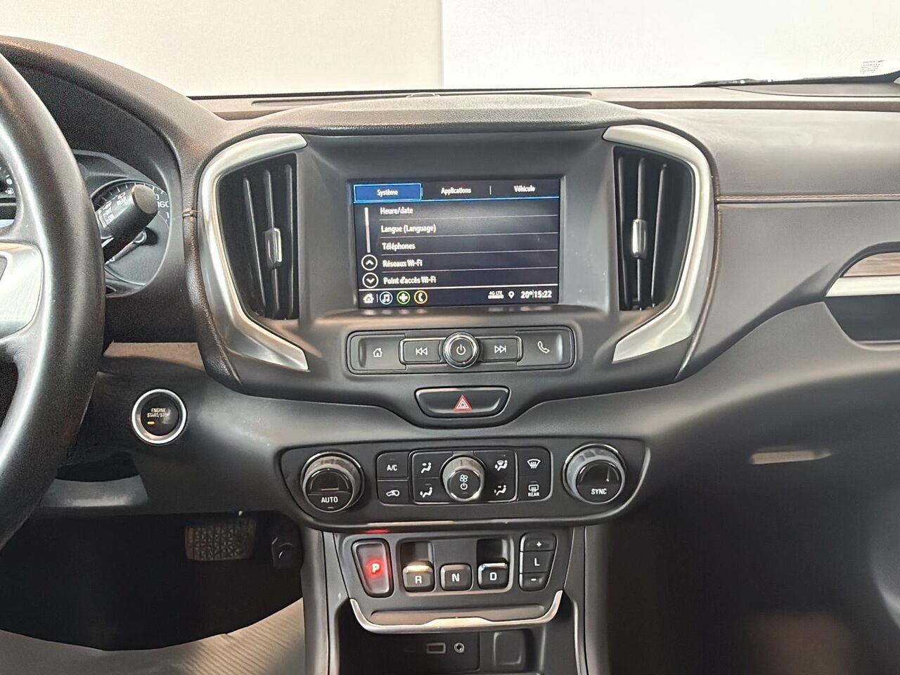 2018 GMC Terrain Red Trois-Rivières - photo #20