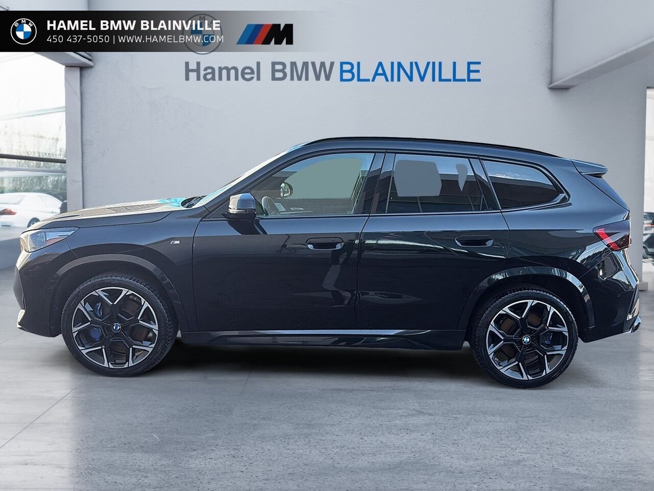 2024 BMW X1 M35i xDrive véhicule d'activités sportives Black Blainville - photo #4
