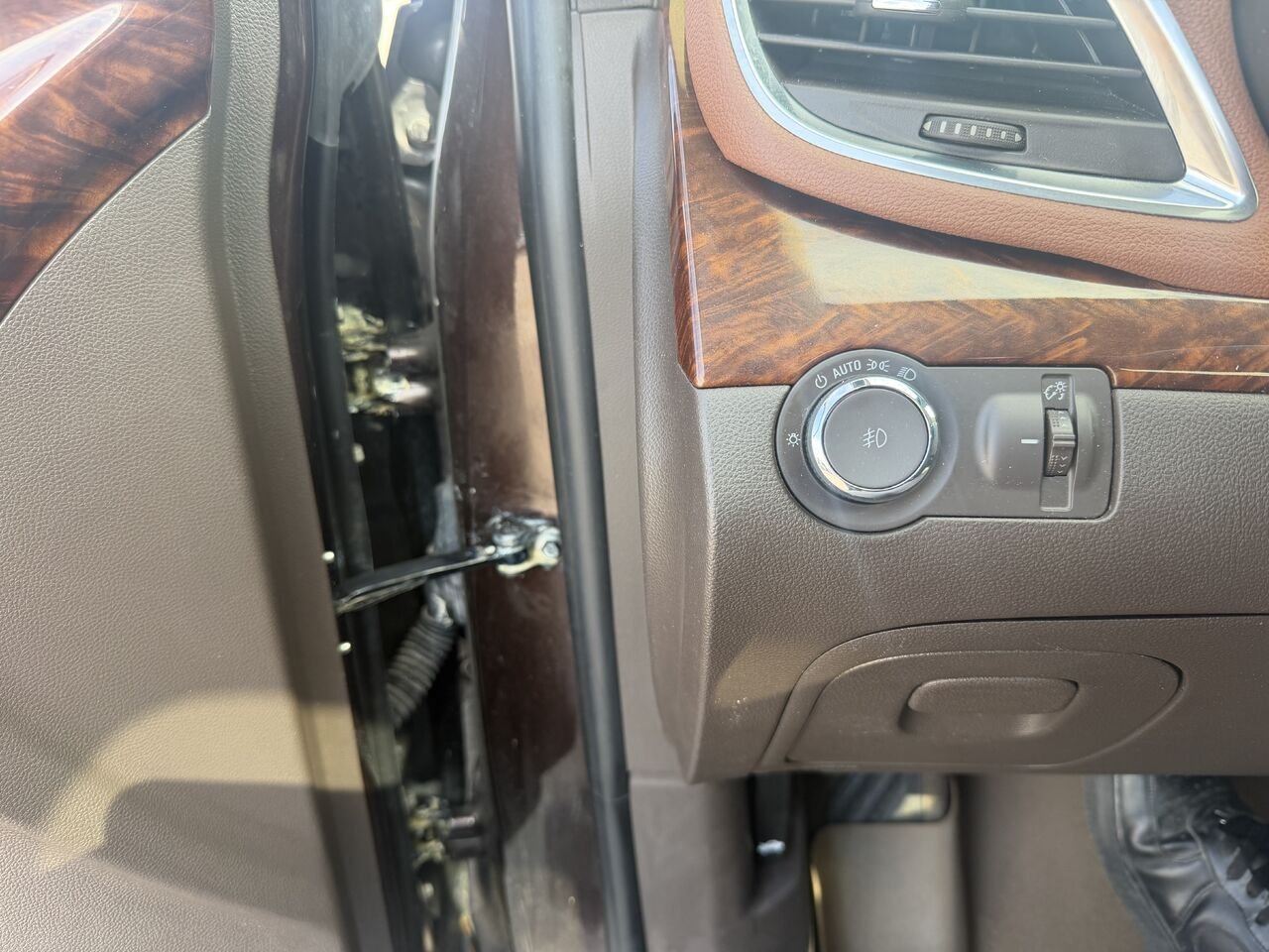 2016 BUICK ENCORE PREMIUM 4 portes à TA Haut de gamme Red Gatineau - photo #9