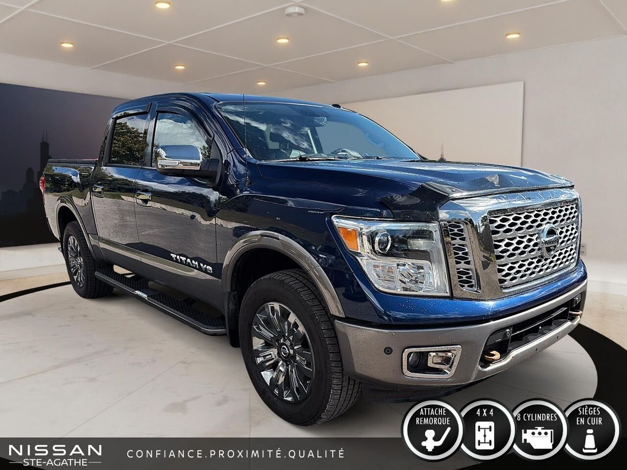 2018 Nissan Titan Blue Sainte-Agathe-des-Monts - photo #2