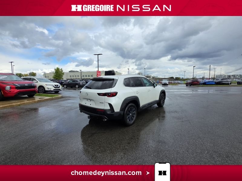 2023 Mazda CX-50 White Laval - photo #10