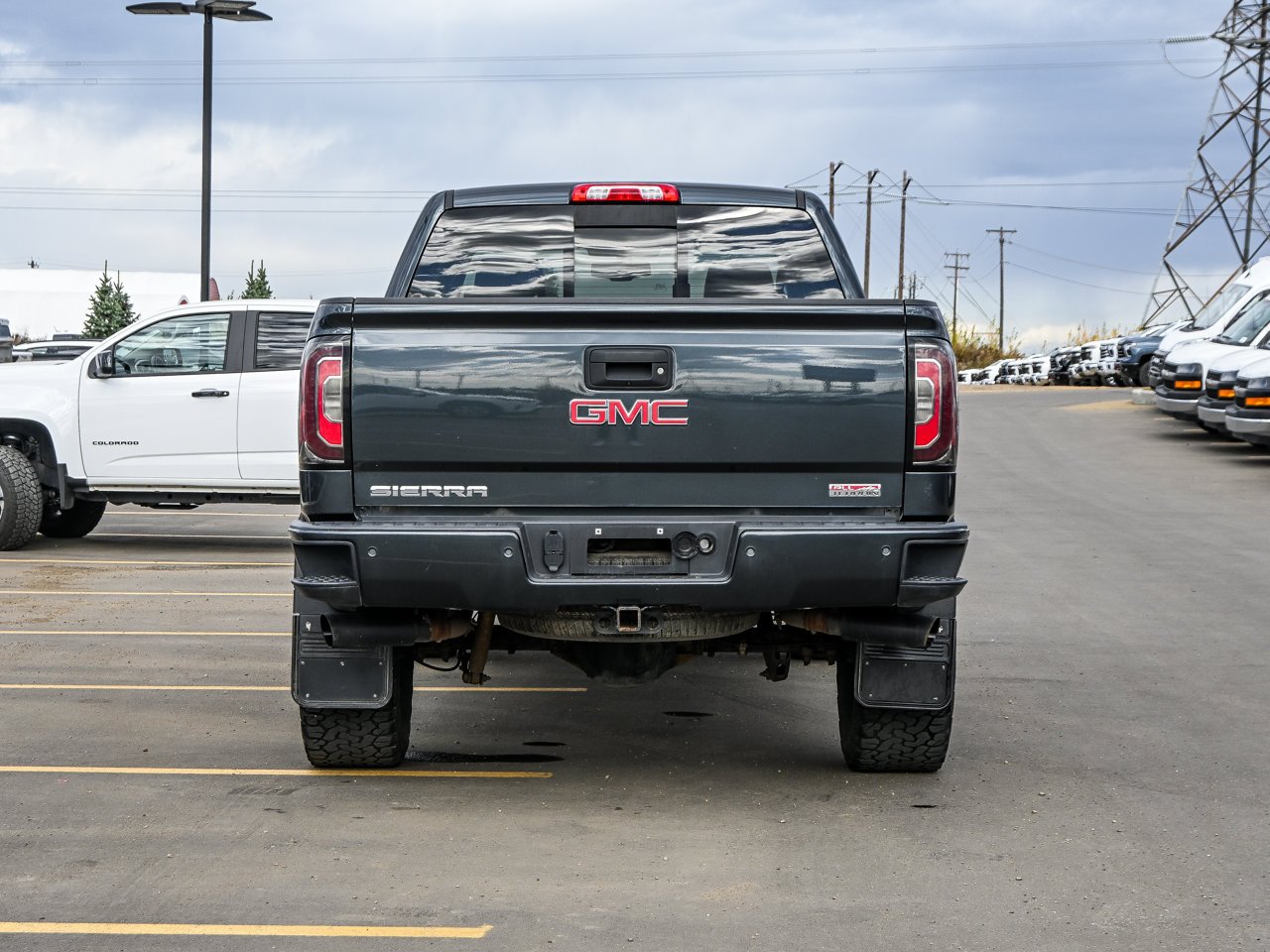 2018 GMC Sierra 1500 4WD Crew Cab 143.5 SLT Grey Sherwood Park - photo #11