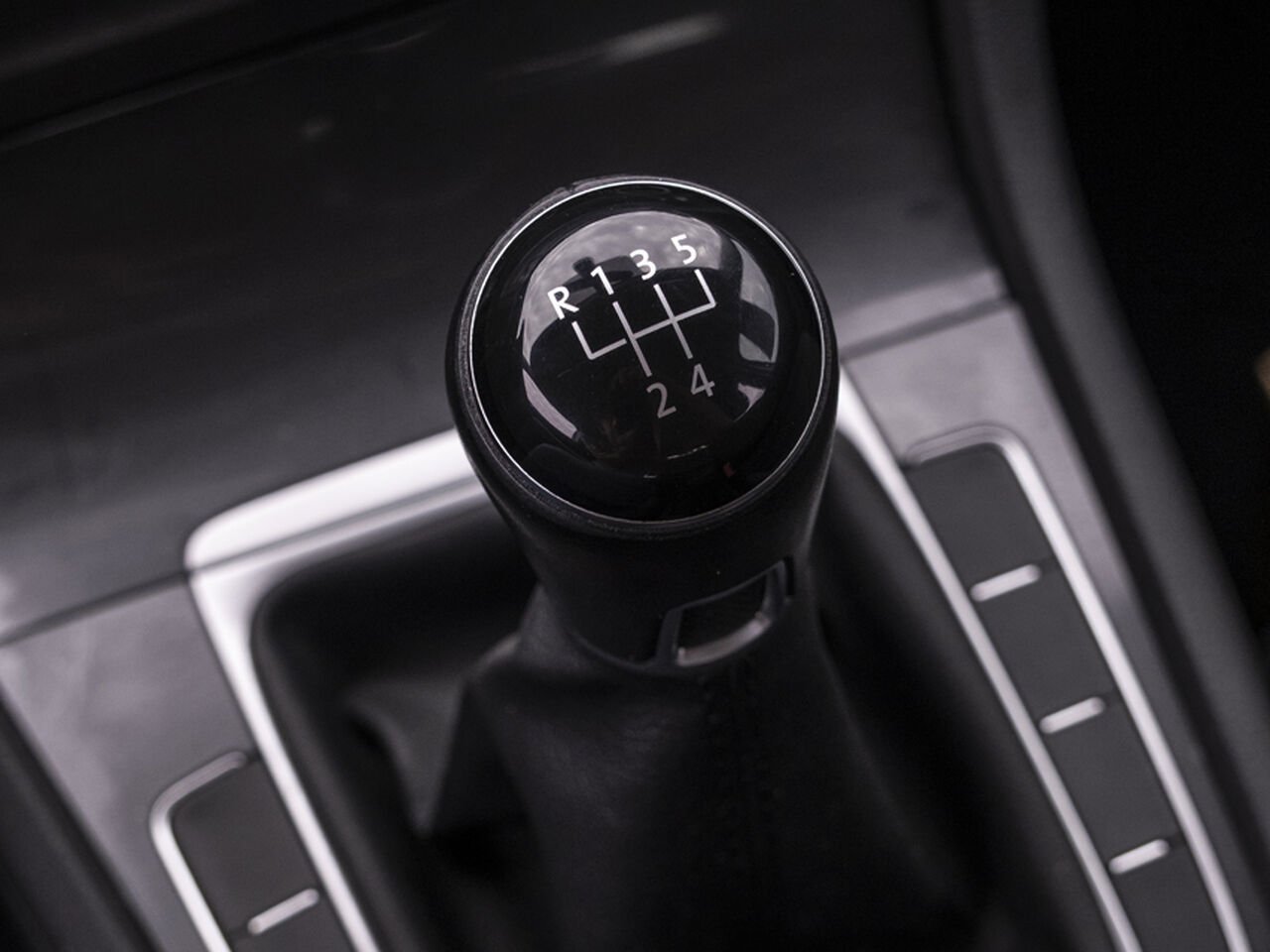 Volkswagen Golf 2018 Gris Gatineau - photo #15