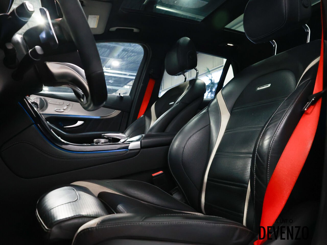 2019 Mercedes-Benz GLC Blue Saint-Eustache - photo #11