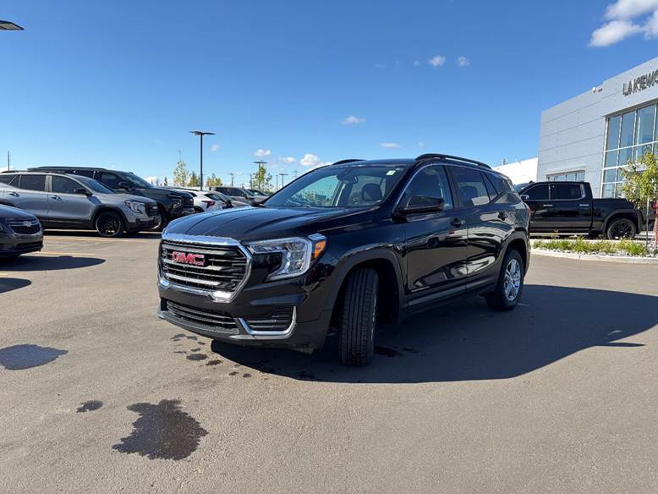 2024 GMC Terrain AWD 4dr SLE Black Sherwood Park - photo #2